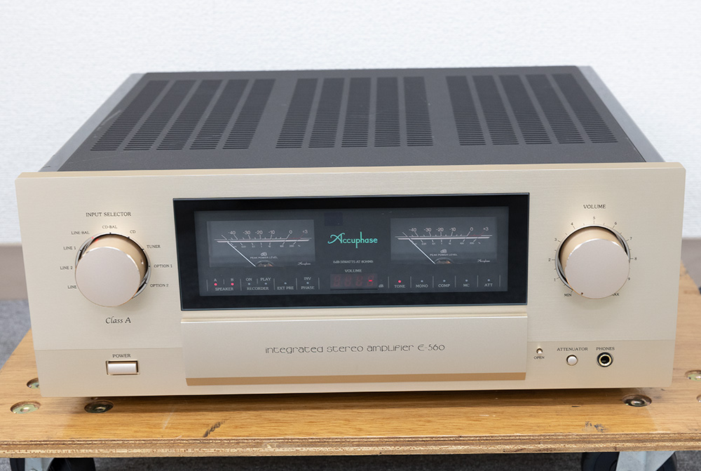 ◇アキュフェーズ Accuphase E-560 プリメインアンプ 的详细信息 | One